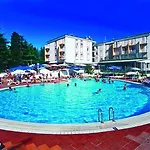 호텔 Valamar Pinia