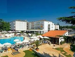 Valamar Pinia 3*