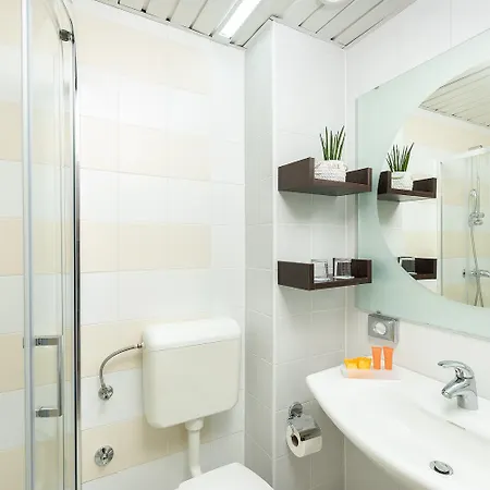 Valamar Pinia 포레치