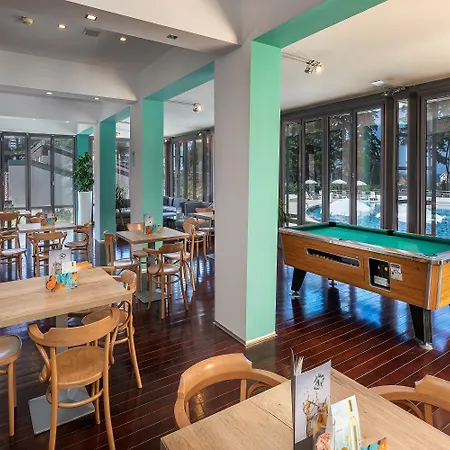 Valamar Pinia 포레치