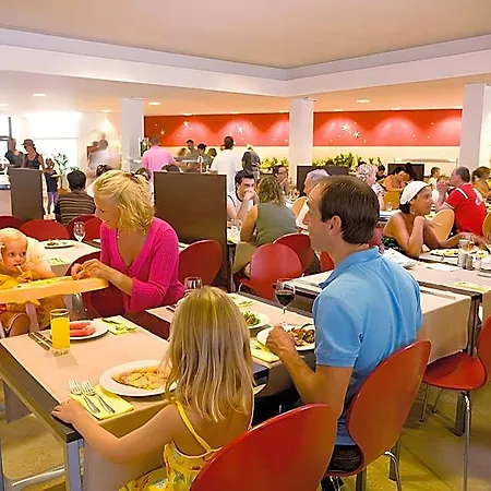 Valamar Pinia Hotel 3*