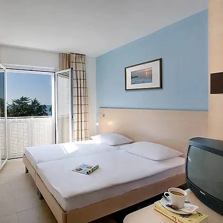 Szálloda Valamar Pinia