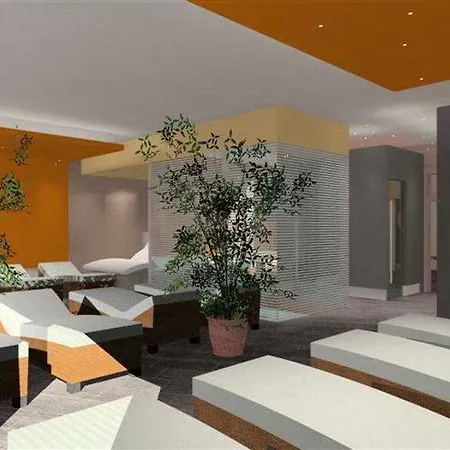 Valamar Pinia Szálloda 3*