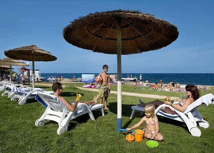 Hotel Valamar Pinia 3*