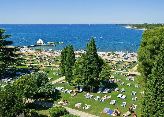 Valamar Pinia 3*